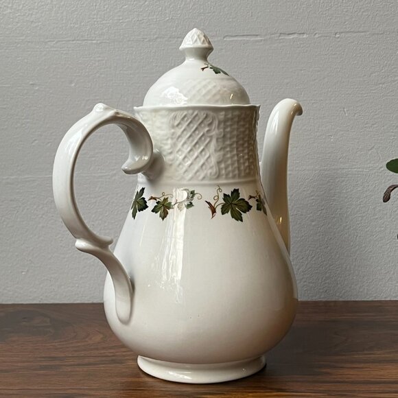 Marlborough Old English Ironstone Simpsons Potters Concord Coffee Pot England - Picture 3 of 16